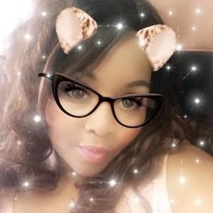 Meet your Posher, Debra